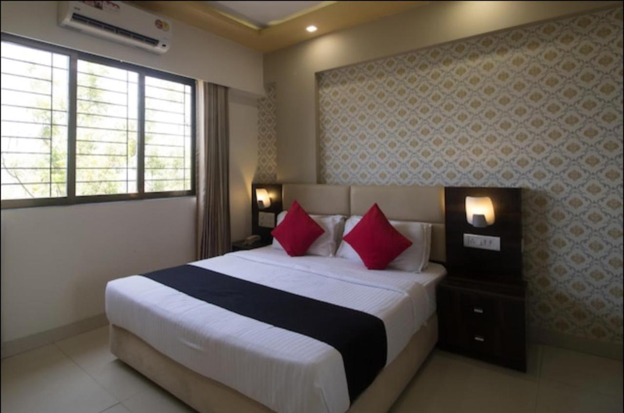 Hotel Galaxy Comforts Mumbai Ngoại thất bức ảnh