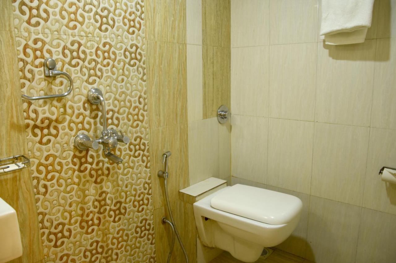 Hotel Galaxy Comforts Mumbai Ngoại thất bức ảnh