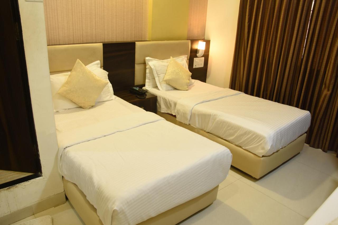 Hotel Galaxy Comforts Mumbai Ngoại thất bức ảnh